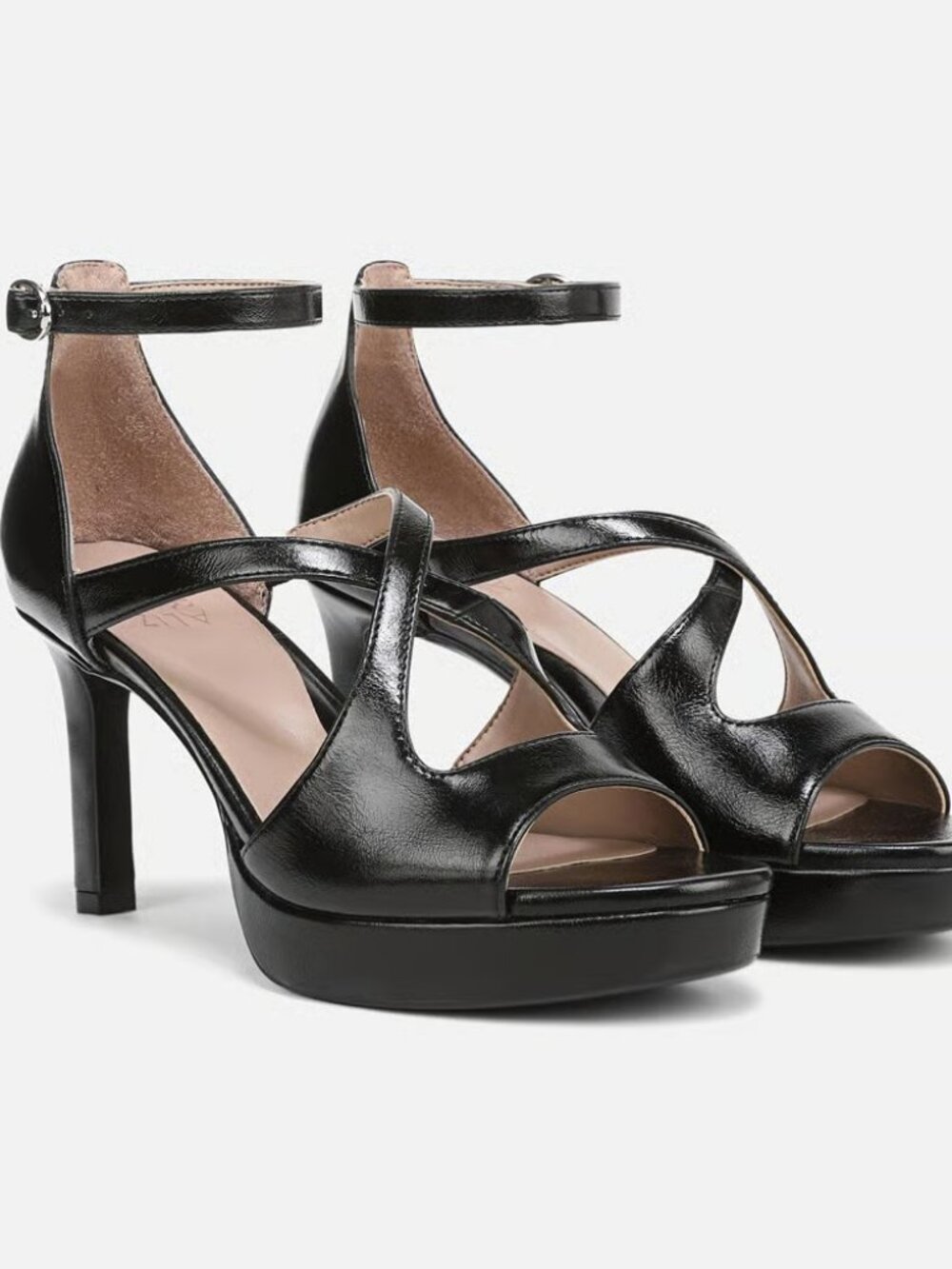 Naturalizer Alicia Ankle Strap Dress Shoe - Size 6W
